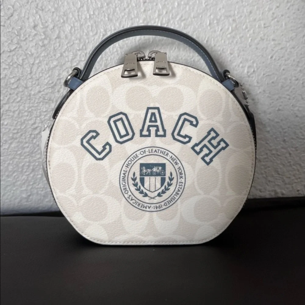 NWT‎ COACH CB870 CANTEEN CROSSBODY IN SIGNATURE CANVAS WITH VARSITY MOTIF